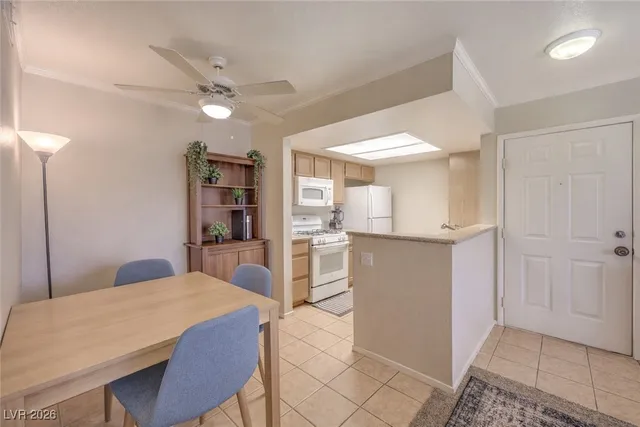 $1,250 | 1909 Desert Falls Court, Unit 106, Las Vegas, NV 89128