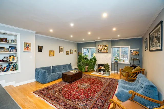 $1,399,000 | 3056 Independence Avenue | Spuyten Duyvil