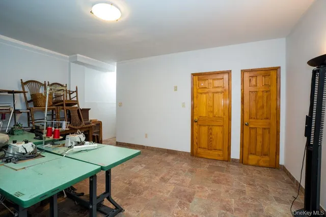 $1,399,000 | 3056 Independence Avenue | Spuyten Duyvil