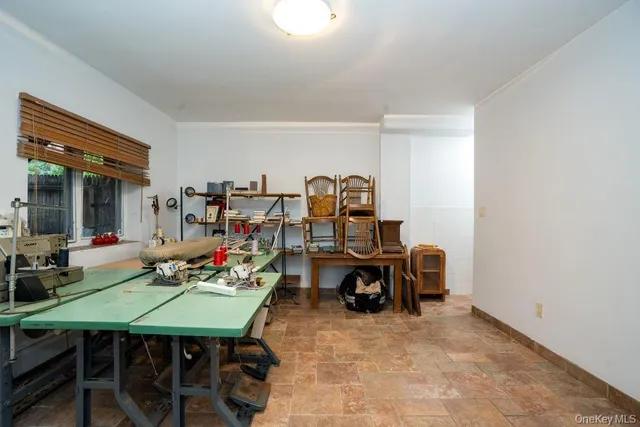 $1,399,000 | 3056 Independence Avenue | Spuyten Duyvil