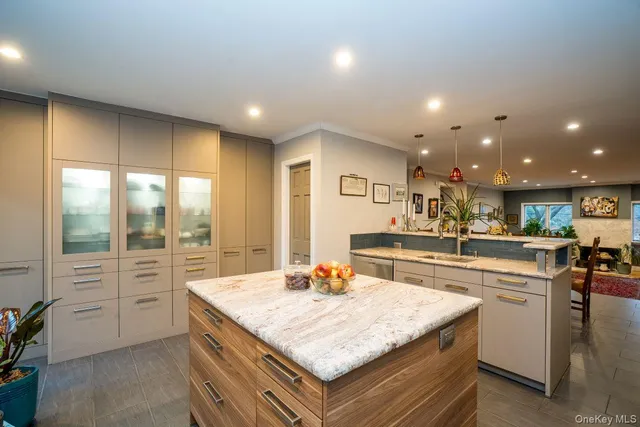 $1,399,000 | 3056 Independence Avenue | Spuyten Duyvil