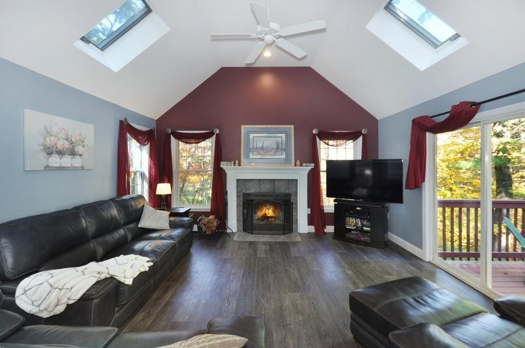 233 Raymond Road Marlborough, MA 01752 - Photo 12 of 31 Gallery Image 12