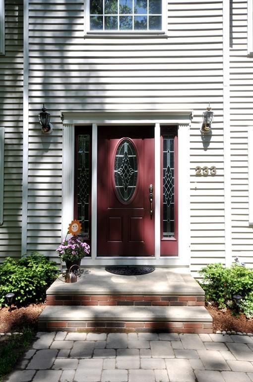 233 Raymond Road Marlborough, MA 01752 - Photo 2 of 31 Gallery Image 2