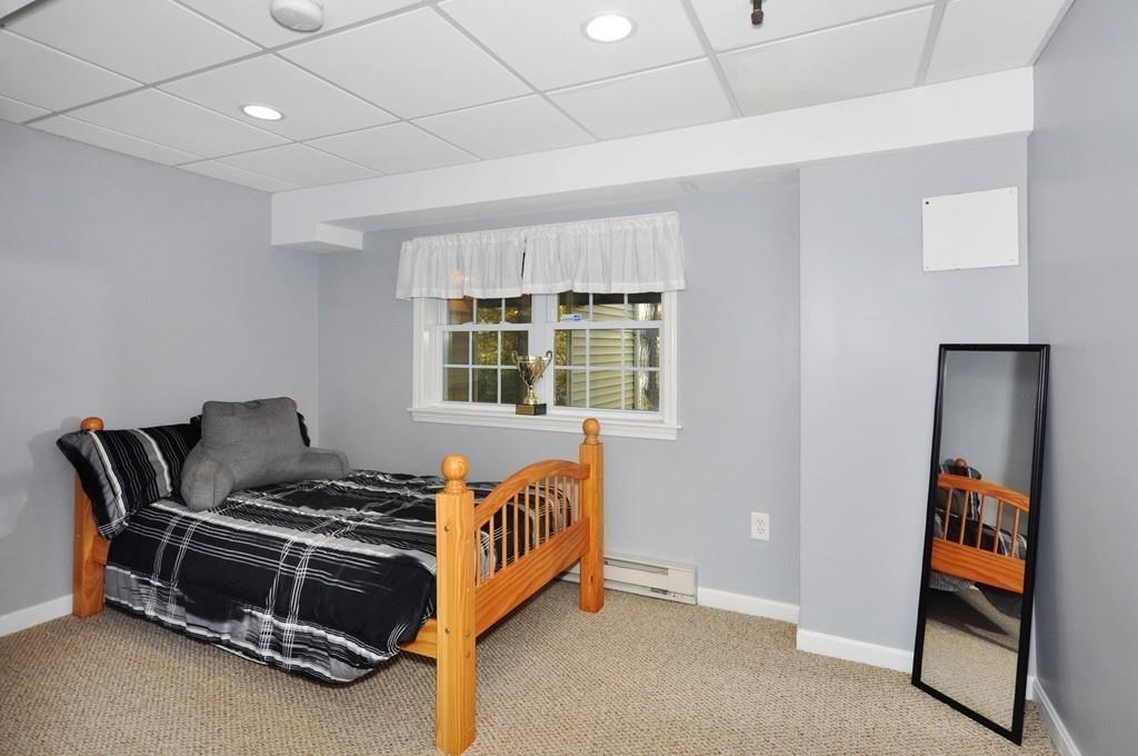233 Raymond Road Marlborough, MA 01752 - Photo 22 of 31 Gallery Image 22