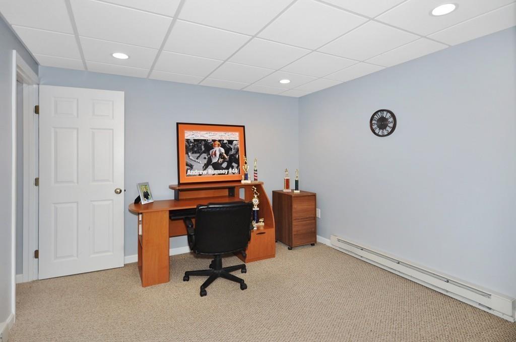 233 Raymond Road Marlborough, MA 01752 - Photo 23 of 31 Gallery Image 23