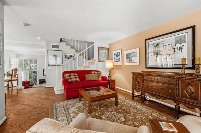 $1,449,900 | 19373 Peachtree Lane, Huntington Beach, CA 92648