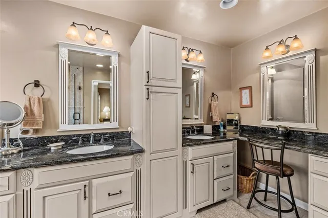 $1,449,900 | 19373 Peachtree Lane, Huntington Beach, CA 92648