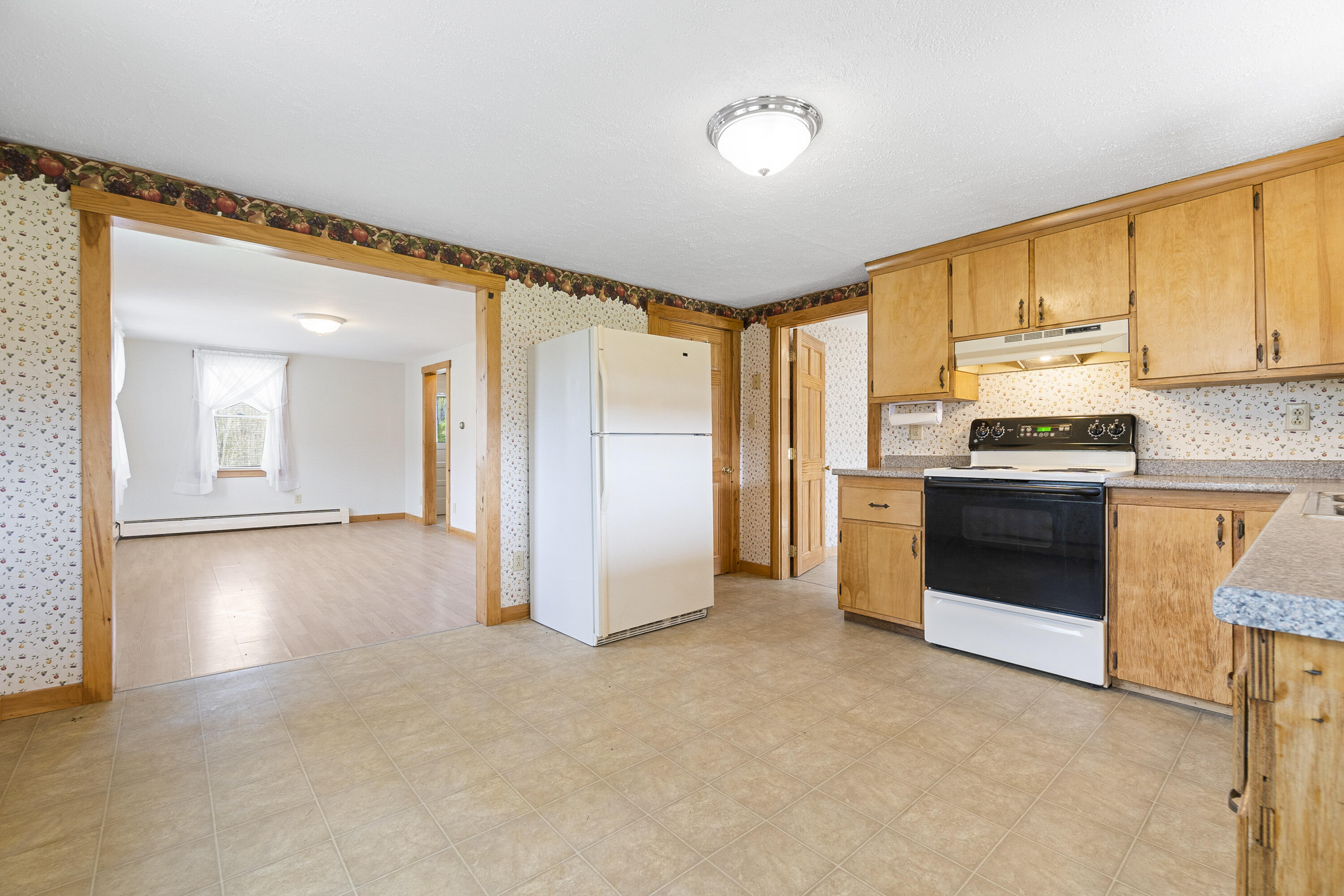 977 Gardiner Road Dresden, ME 04342 - Photo 9 of 40 977 Gardiner Road_109