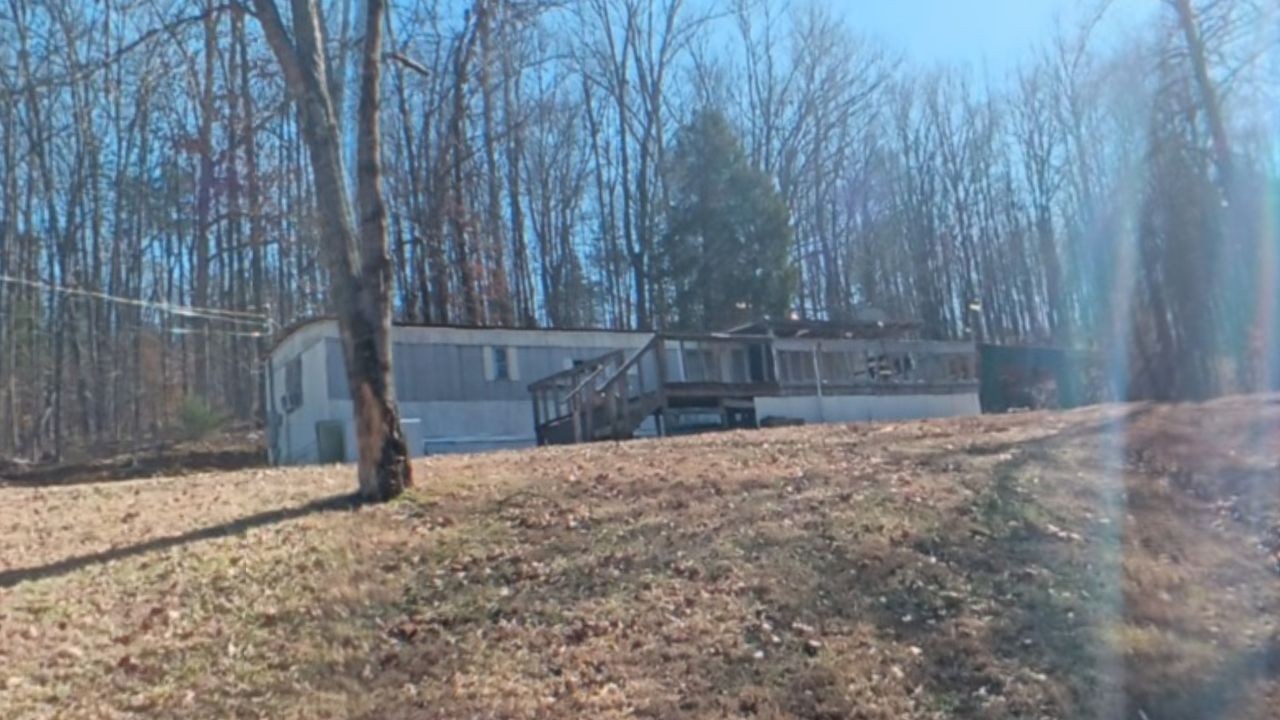 1133 King Road Centerville, TN 37033 - Photo 1 of 20 Gallery Image 1