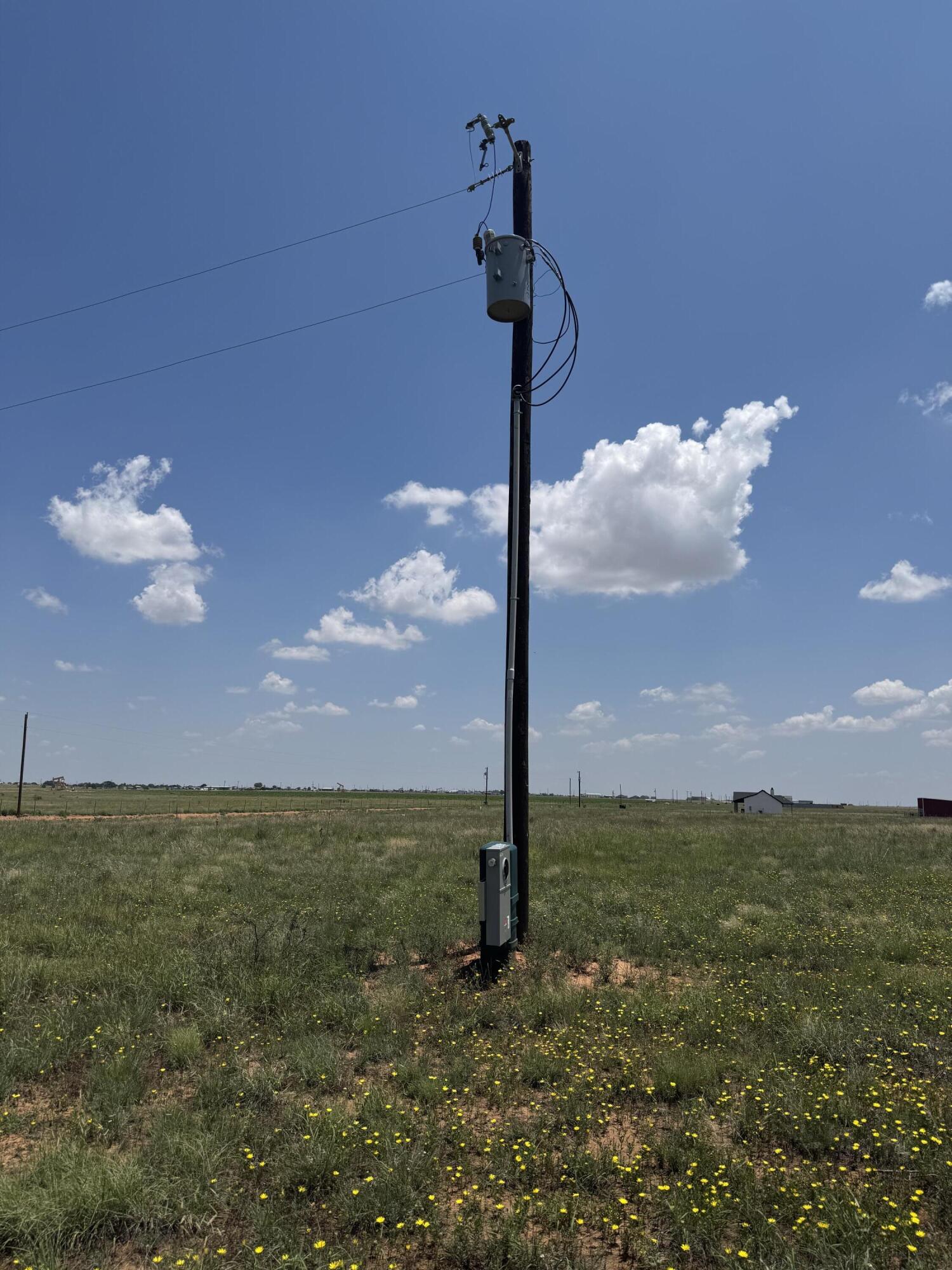 6804 Filly Road Lubbock, TX 79407 - Photo 7 of 10 a view of a city