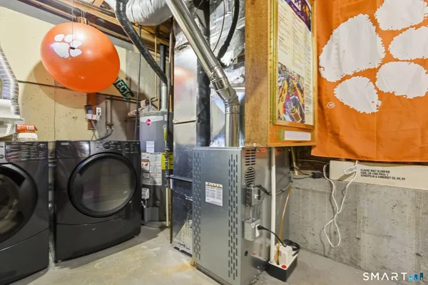 $290,000 | 246 Metacomet Drive, Unit 246, Meriden, CT 06450