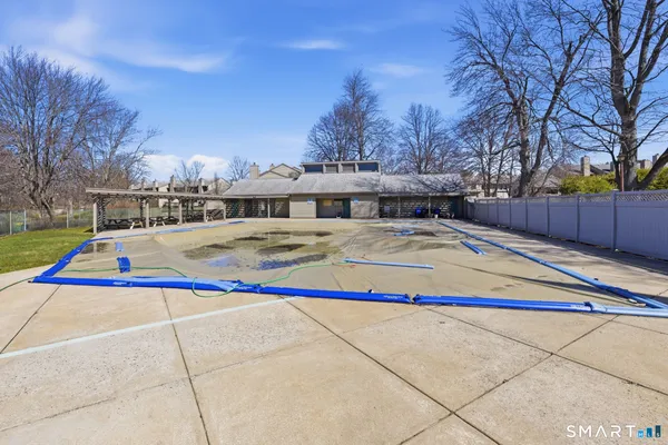 $290,000 | 246 Metacomet Drive, Unit 246, Meriden, CT 06450