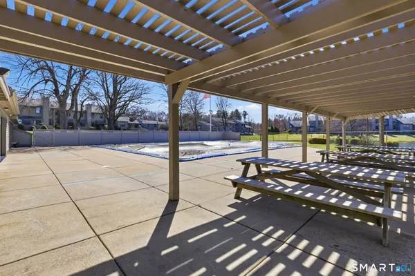 $290,000 | 246 Metacomet Drive, Unit 246, Meriden, CT 06450