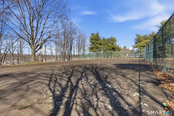 $290,000 | 246 Metacomet Drive, Unit 246, Meriden, CT 06450