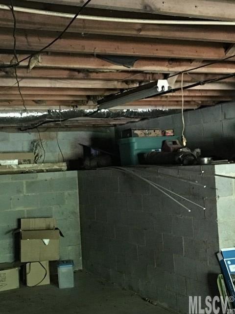 1056 Burma Road East Marion, NC 28752 - Photo 16 of 24 Gallery Image 16