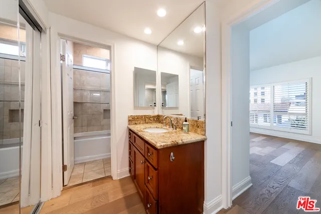 $6,500 | 125 South Elm Drive, Unit 201, Beverly Hills, CA 90212