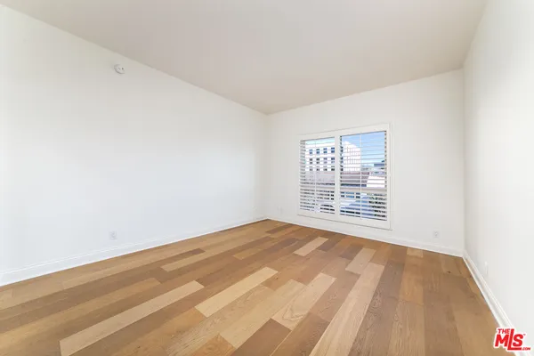 $6,150 | 125 South Elm Drive, Unit 201, Beverly Hills, CA 90212