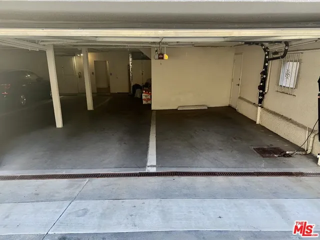 $6,500 | 125 South Elm Drive, Unit 201, Beverly Hills, CA 90212