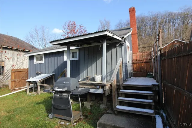 $119,900 | 2357 Main Street, Paris, NY 13322