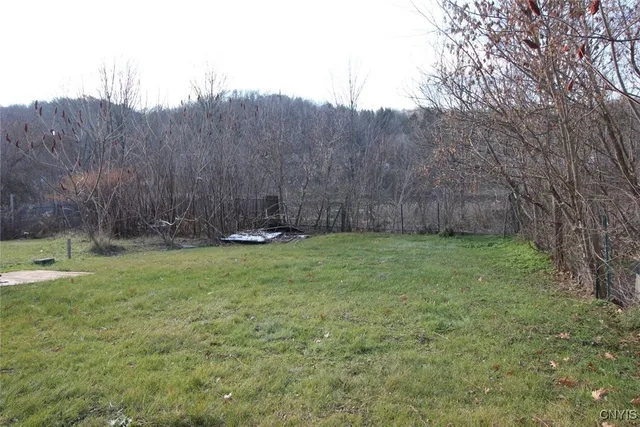 $119,900 | 2357 Main Street, Paris, NY 13322