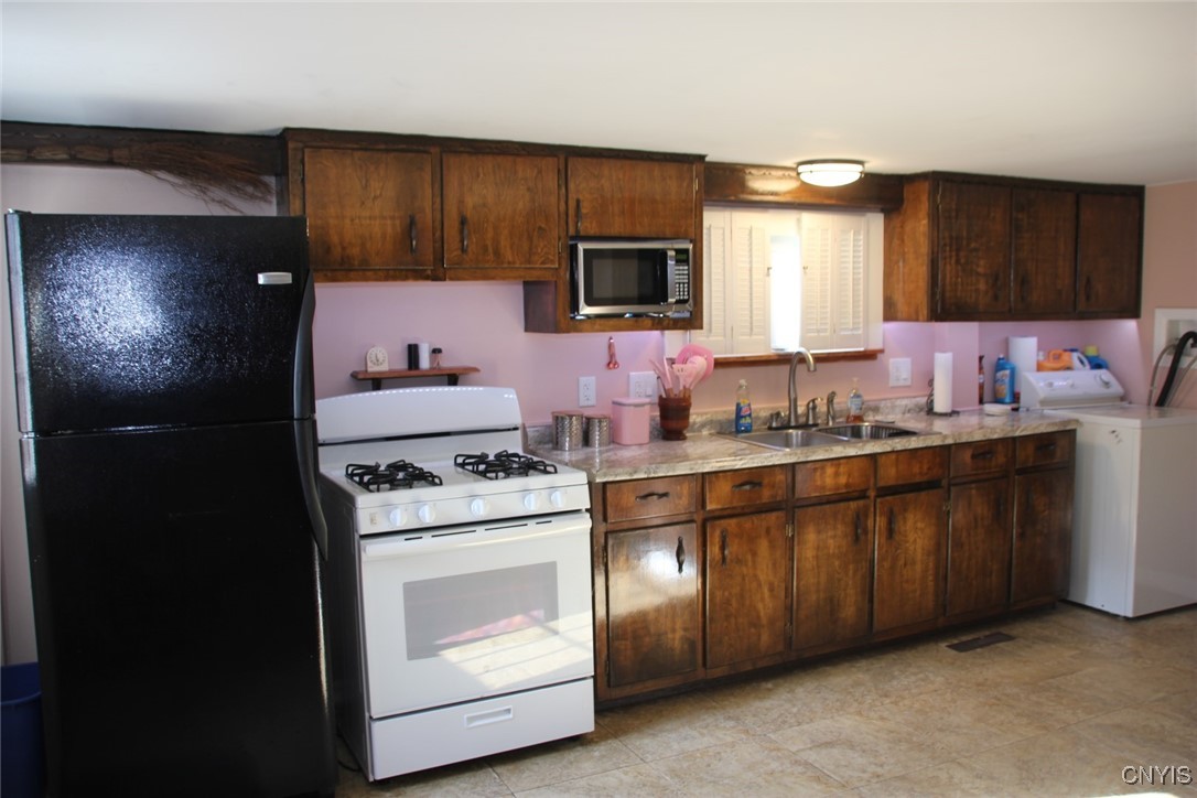 2357 Main Street Paris, NY 13322 - Photo 7 of 25