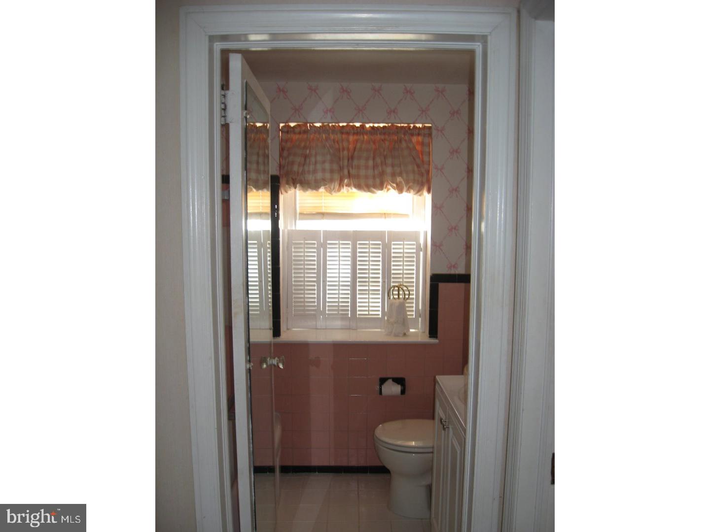 226 Glen Arbor Road Havertown, PA 19083 - Photo 12 of 16 Gallery Image 12