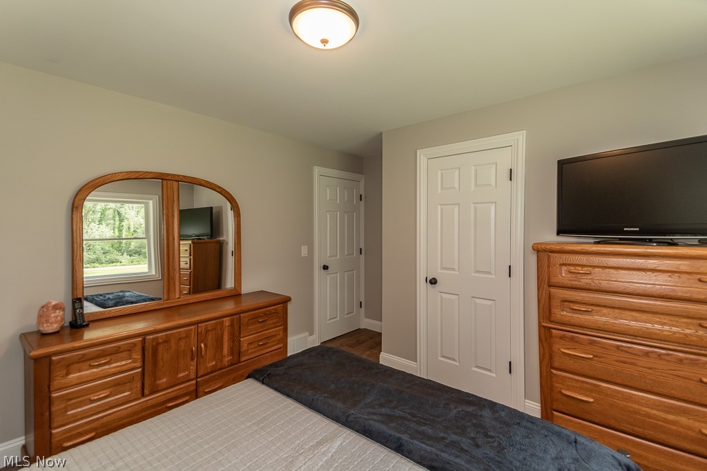 10340 Cedar Road Chesterland, OH 44026 - Photo 15 of 34