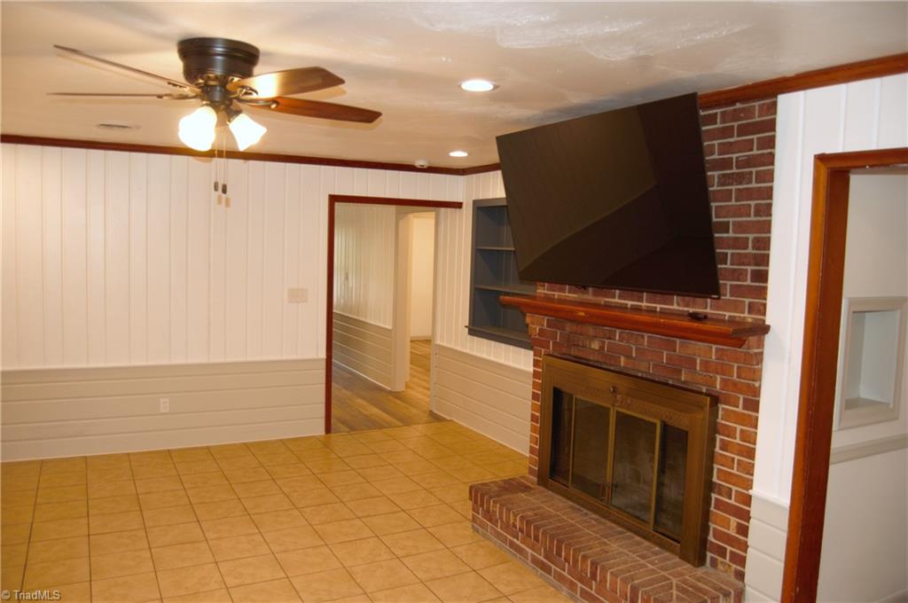1510 Polo Road Winston-Salem, NC 27106 - Photo 13 of 31