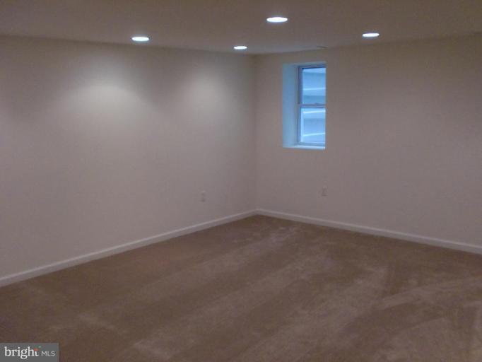 8722 Ridge Hollow Court Springfield, VA 22152 - Photo 12 of 18 Recreation Room