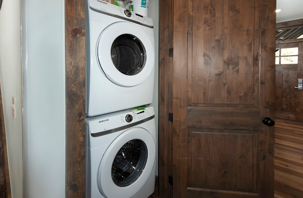 102 Lake Ridge Circle, Unit 1891 Keystone, CO 80435 - Photo 24 of 34 a close up view of a washer and dryer