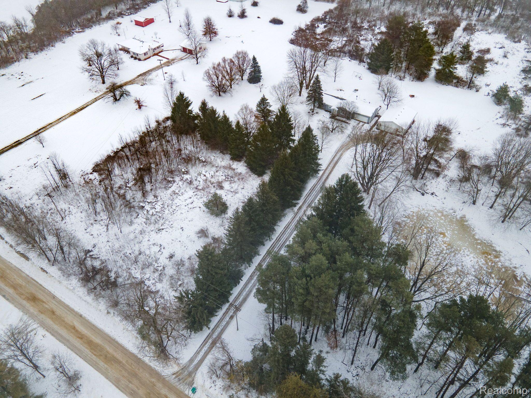 4081 Calkins Road Dryden, MI 48428 - Photo 33 of 44 Gallery Image 33