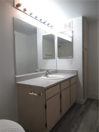 $1,500 | 555 East Silverado Ranch Boulevard, Unit 2090, Las Vegas, NV 89183