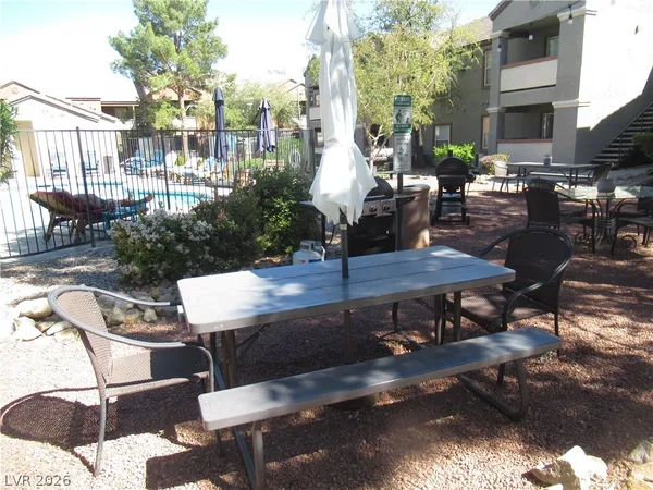 $1,500 | 555 East Silverado Ranch Boulevard, Unit 2090, Las Vegas, NV 89183