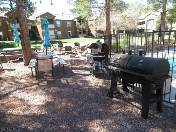 $1,500 | 555 East Silverado Ranch Boulevard, Unit 2090, Las Vegas, NV 89183