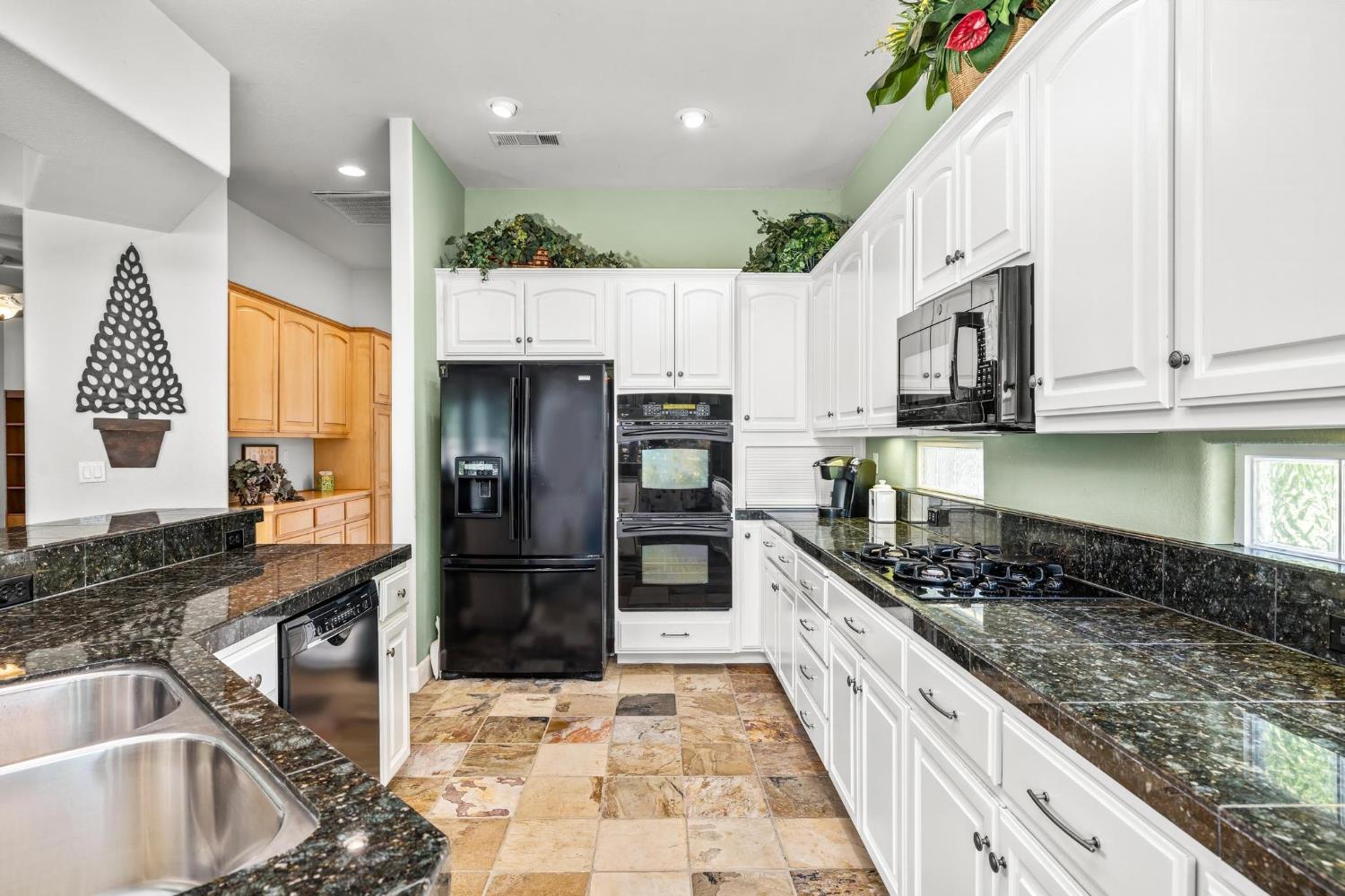 8 Rock Ridge Court, Unit 288 Copperopolis, CA 95228 - Photo 19 of 58