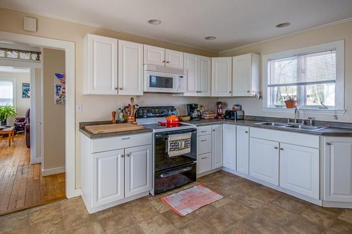 15 Black Point Road Scarborough, ME 04074 - Photo 5 of 30 Photo