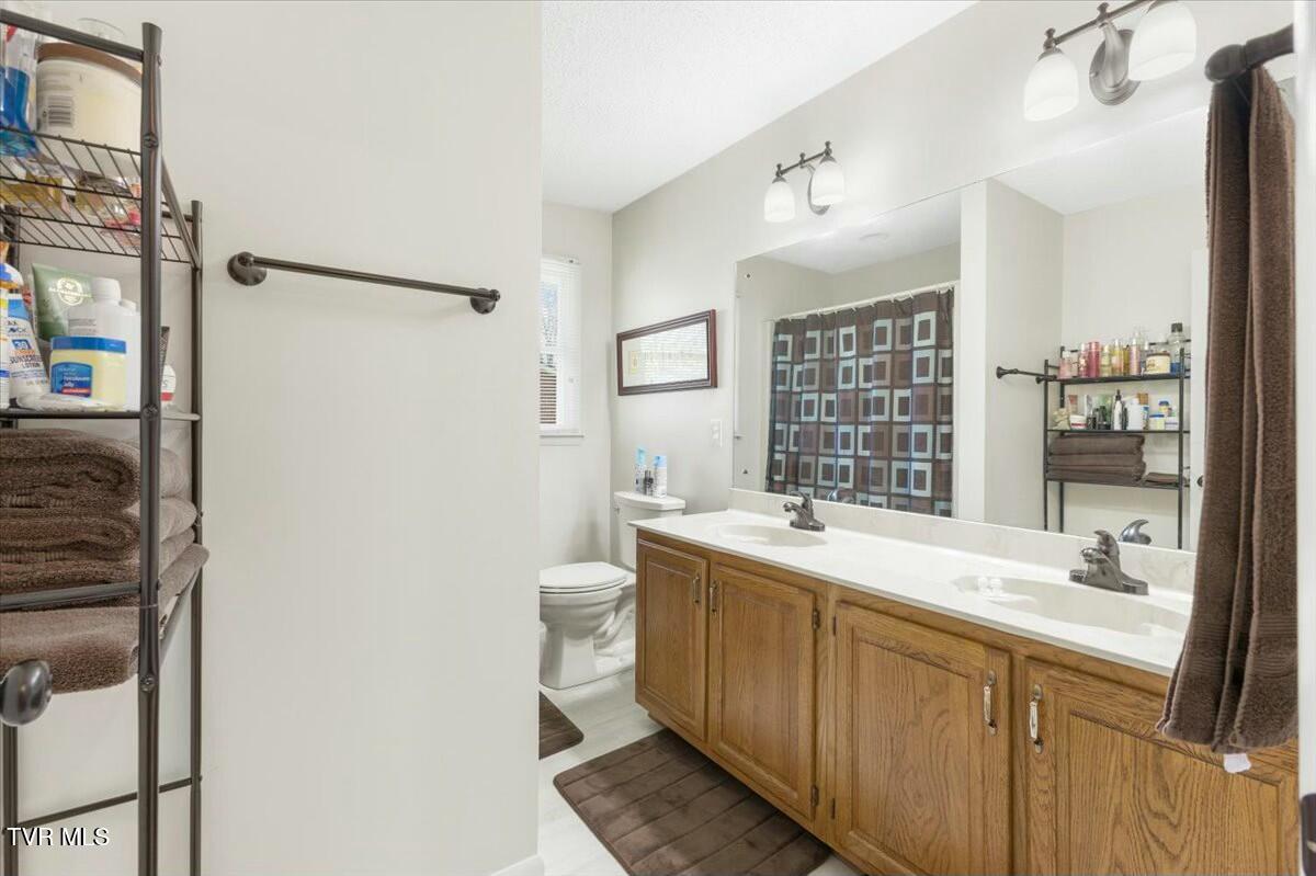 505 Colonial Heights Road Kingsport, TN 37663 - Photo 15 of 48 tempImagevzGq5N