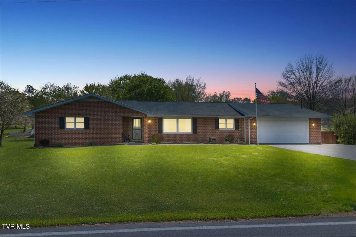 505 Colonial Heights Road Kingsport, TN 37663 - Photo 2 of 48 tempImage4cAB6y