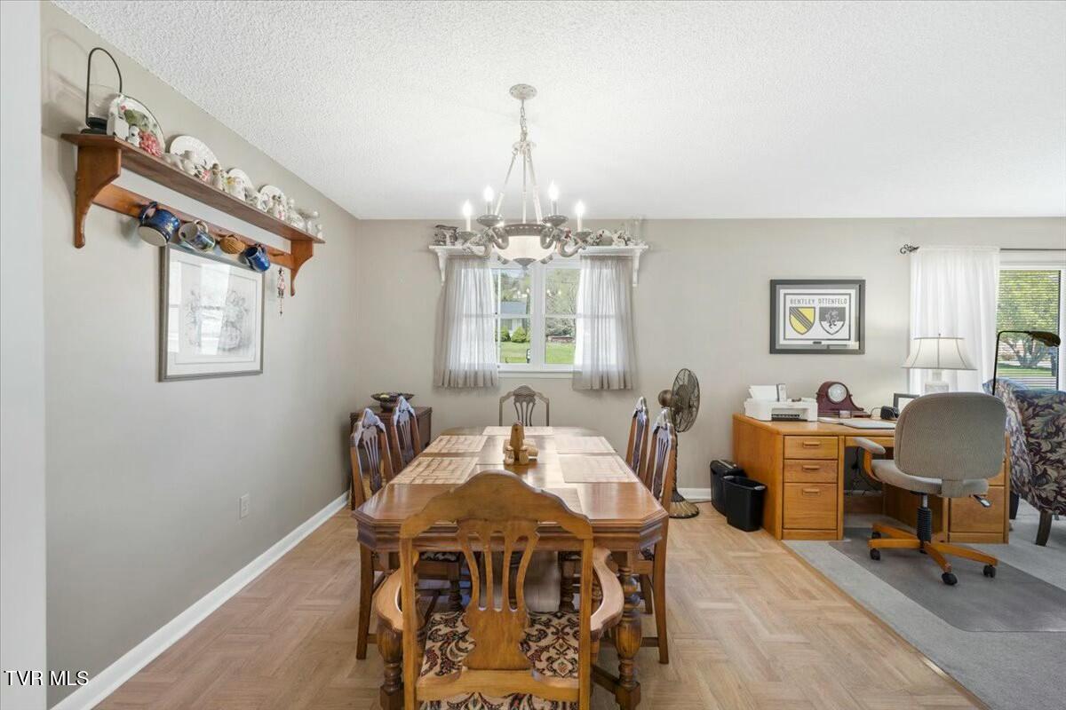 505 Colonial Heights Road Kingsport, TN 37663 - Photo 7 of 48 tempImagekdIb8w