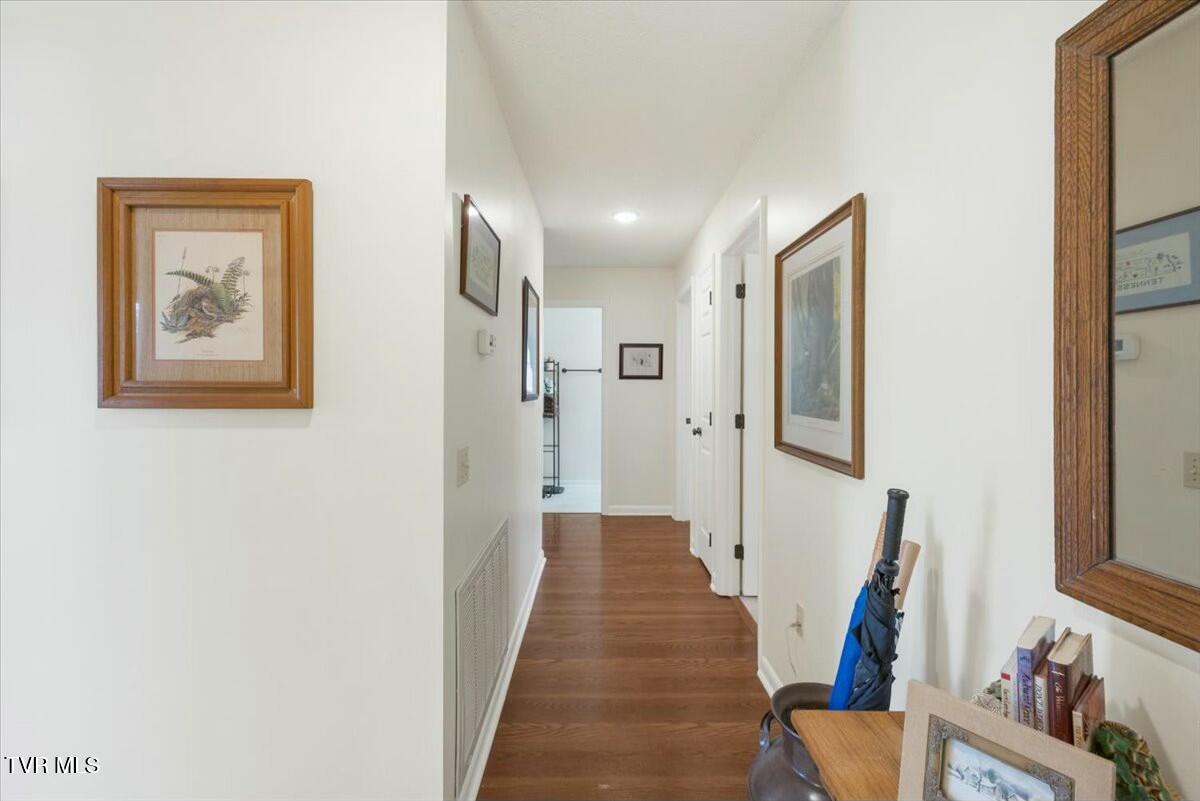 505 Colonial Heights Road Kingsport, TN 37663 - Photo 9 of 48 tempImagewxRIl4