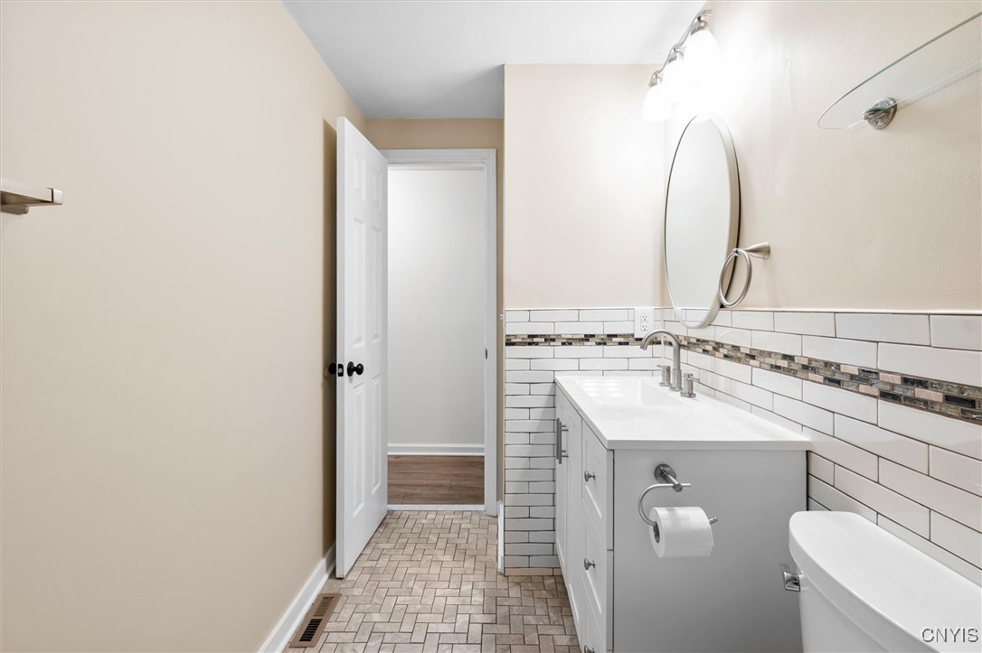 113 Roundmill Lane Manlius, NY 13116 - Photo 21 of 40