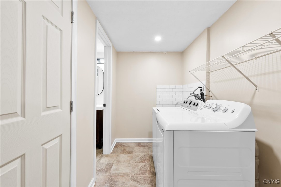 113 Roundmill Lane Manlius, NY 13116 - Photo 31 of 40