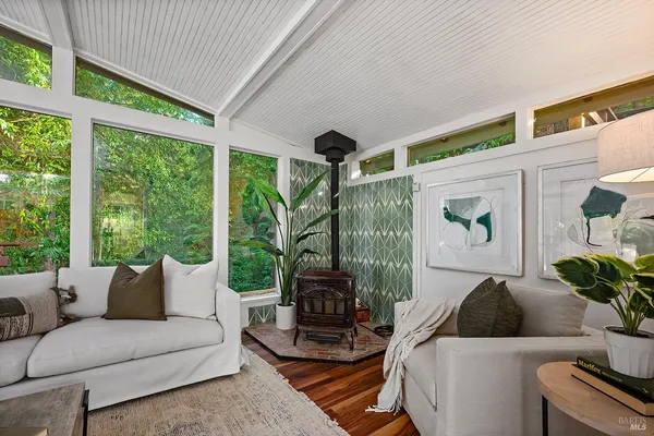 $475,000 | 11071 Ogburn Lane, Forestville, CA 95436