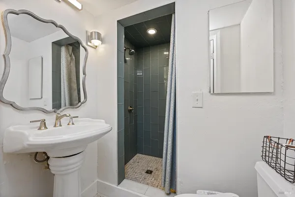 $475,000 | 11071 Ogburn Lane, Forestville, CA 95436