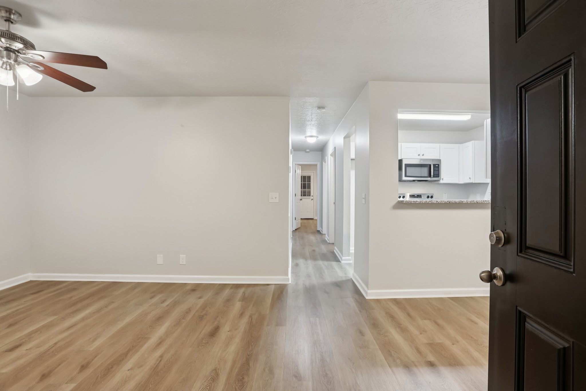 2607 Landrum Court Springfield, TN 37172 - Photo 9 of 37 a view of a kitchen from the hallway