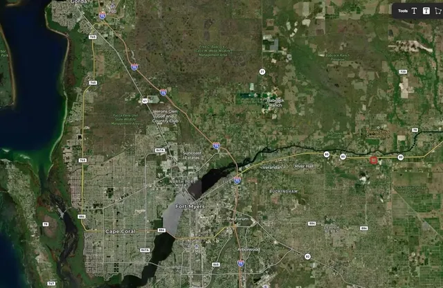 $6,320,000 | 22750 Palm Beach Boulevard, Alva, FL 33920