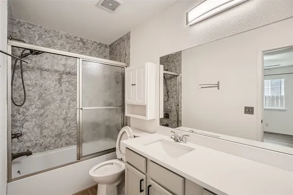 $2,200 | 6937 Sabrina Drive, Austin, TX 78747