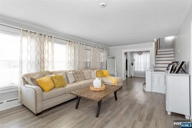 $674,900 | 389-391 East 38th Street, Paterson, NJ 07504