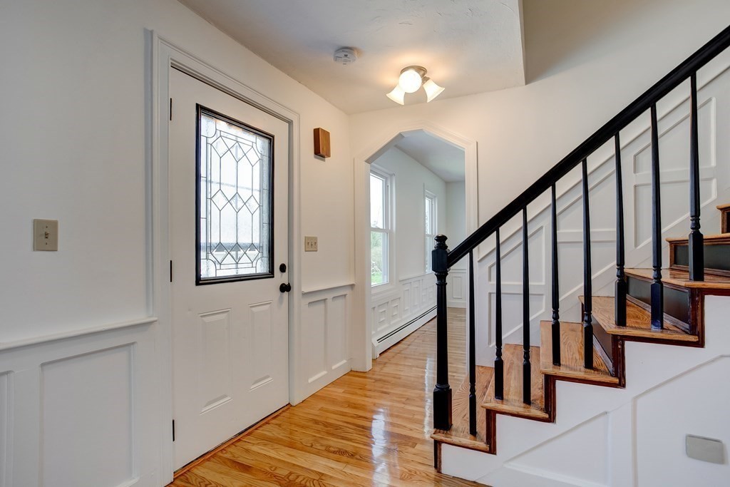 381 Chestnut Hill Road Millville, MA 01529 - Photo 7 of 9 Gallery Image 7