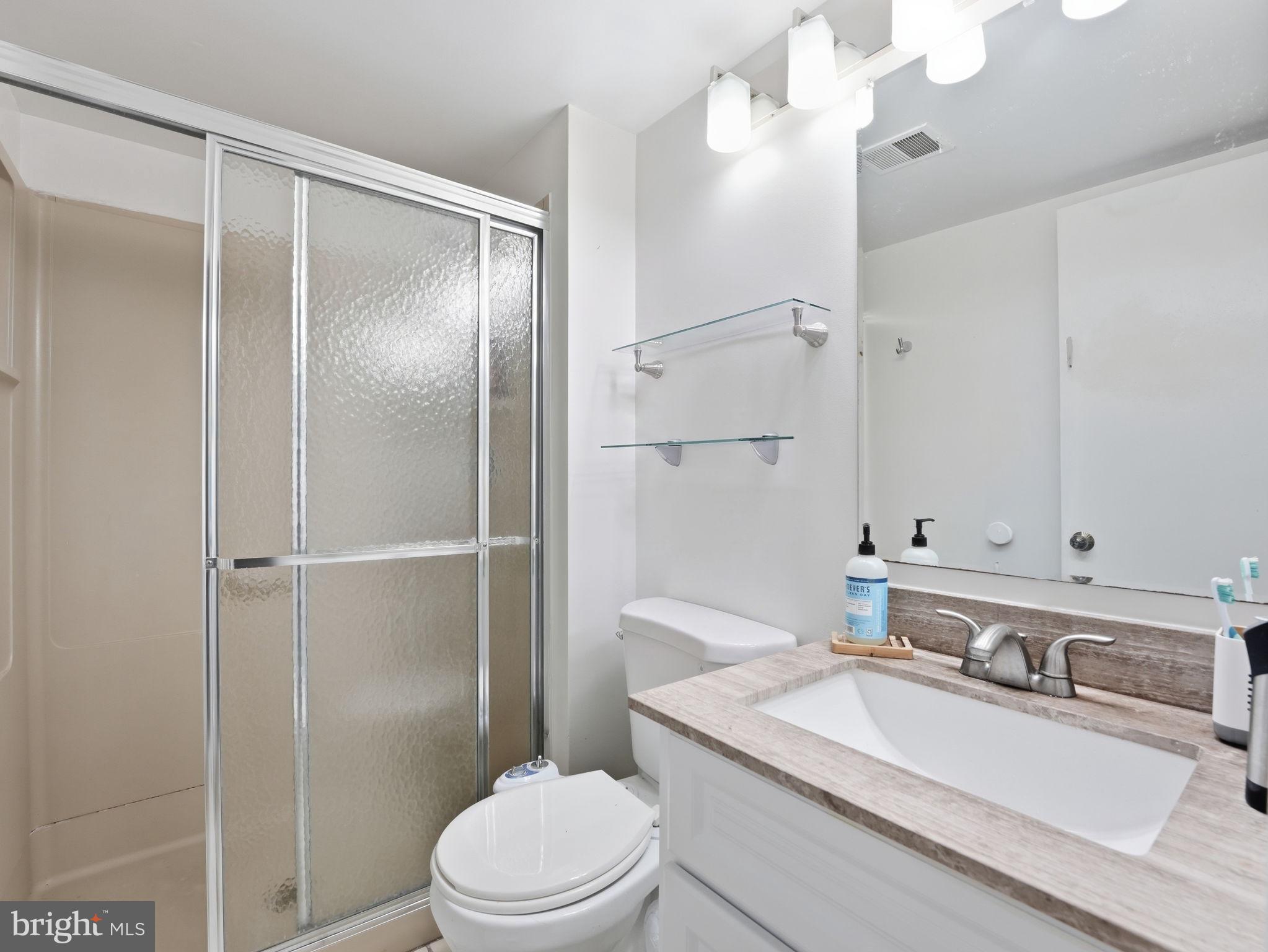 11128 Boathouse Court, Unit 87 Reston, VA 20191 - Photo 19 of 27 Gallery Image 19